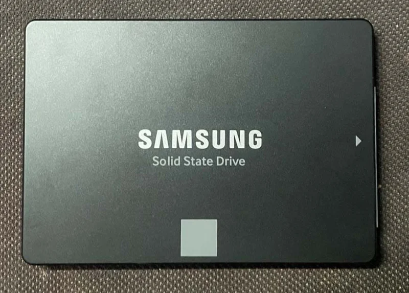 Cómo instalar un SSD en PCs de escritorio y portátiles