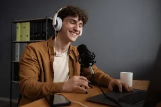 Diez formas de hacer que su micrófono suene mejor en Windows