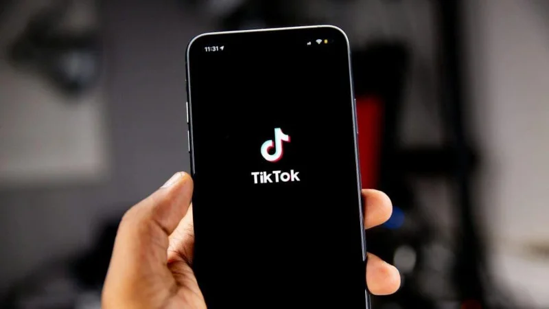 Waarom blijft TikTok achter op Android of iPhone en hoe dit te verhelpen