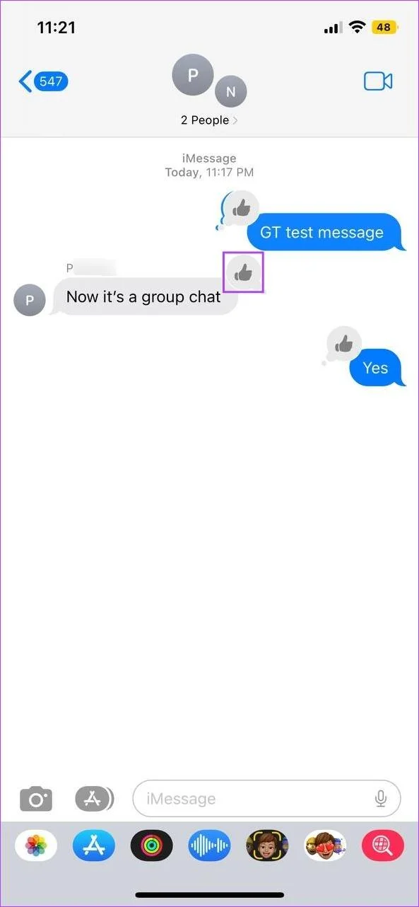 Wat zijn benadrukte reacties en hoe u ze kunt gebruiken op de iPhone