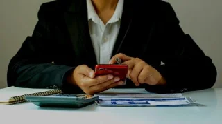 Top 11 manieren om berichtblokkering op te lossen is een actieve fout op Android en iPhone