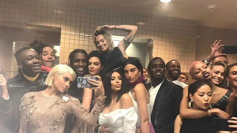 Tipo de selfies y cómo limpiar selfies similares