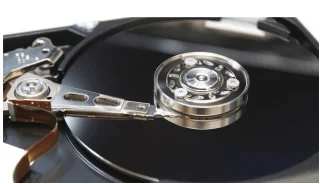 Apa itu Cache Hard Drive? Mengapa Penting dan Apakah Penting untuk Menghapusnya?