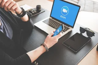 Cara Menetapkan Co Host di Zoom di Windows dan Android