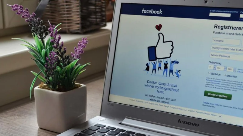Cách xóa địa chỉ email đã nhớ trong đăng nhập Facebook trên web và thiết bị di động