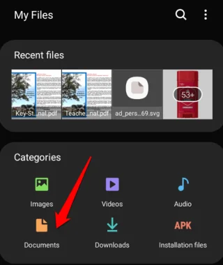 Cum să ștergeți descărcări pe Android