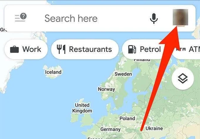Jak wyświetlić historię lokalizacji w Mapach Google