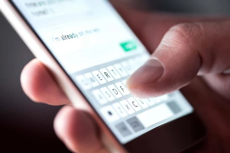 Google Messages vs Samsung Messages: Perbezaan dan Persamaan