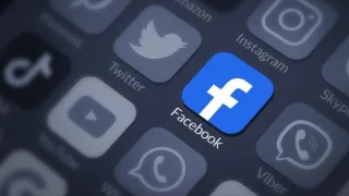Cum să împiedici oamenii să te adauge la grupuri de pe Facebook