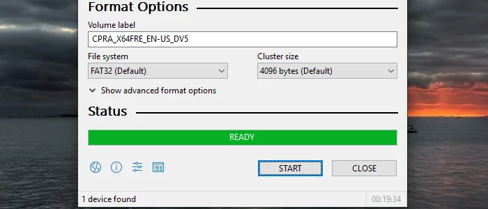 Dev Channel Insider 프로그램에서 Windows 11 ISO로 부팅 가능한 USB 드라이브를 만드는 방법